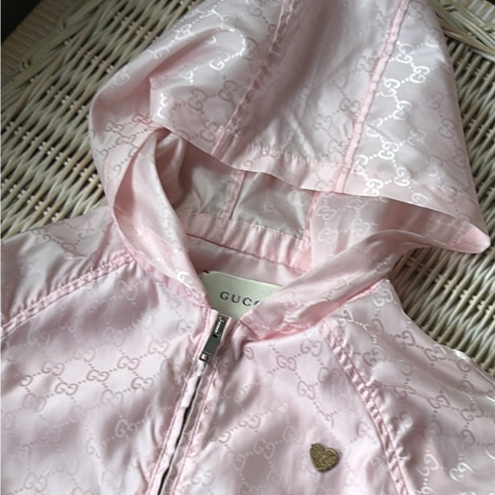 ๐ฆ Gucci Toddler Signature GG Monogram Jacket